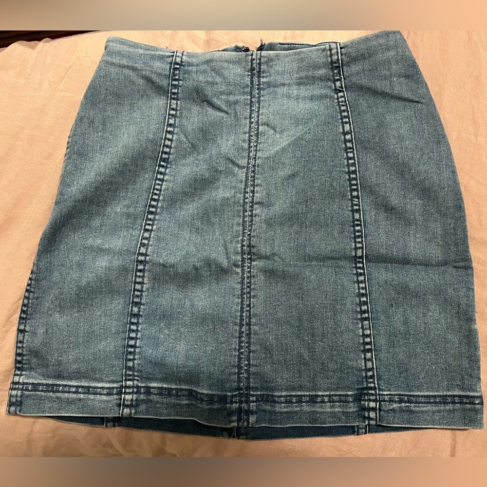 Modern Femme Mini Free People Skirt!